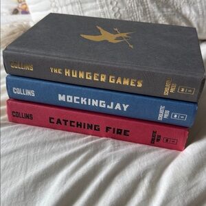 The Hunger Games Trilogy Book Set